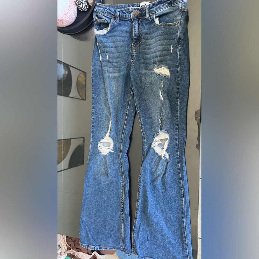 Forever 21 Blue Distressed Women's Jeans Size 29